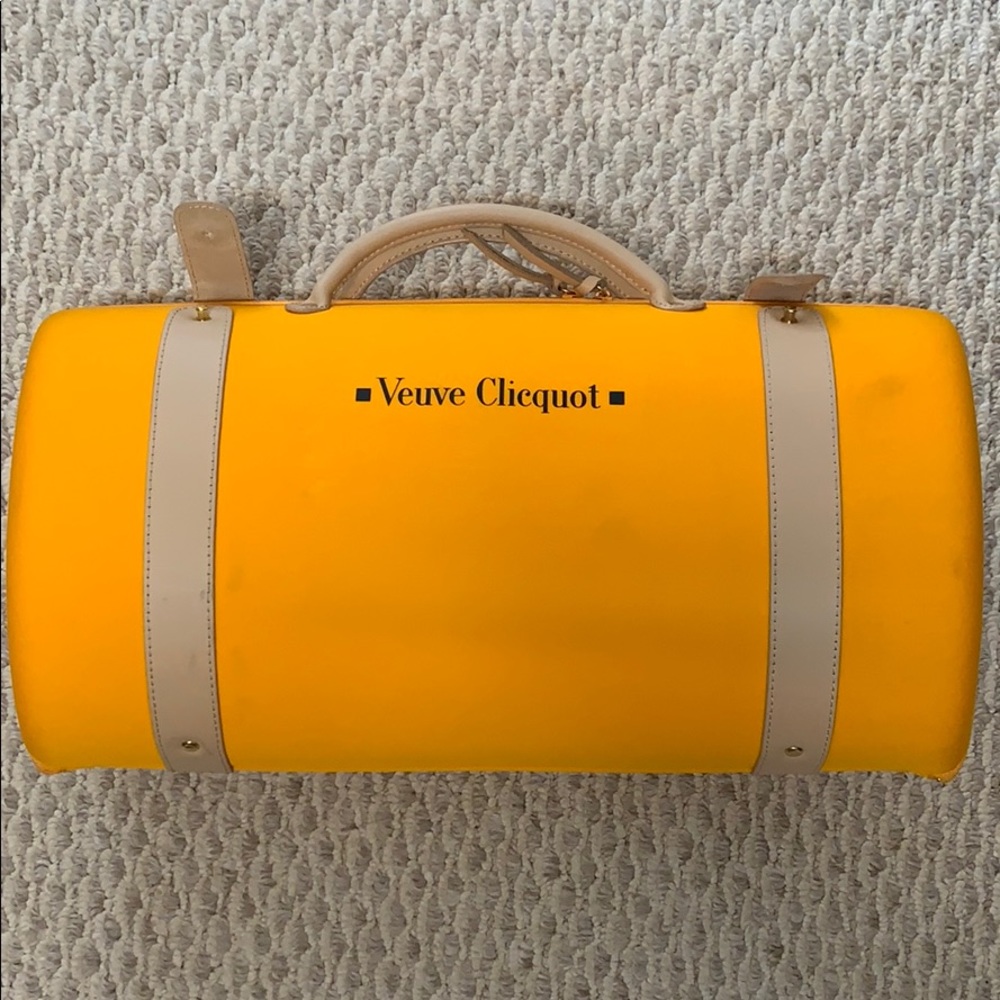 Veuve Clicquot champagne case